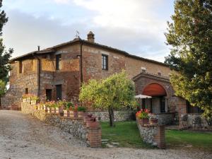 Holiday Home Agriturismo Podere il Moro by Interhome