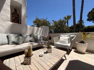 Luxury apartment in La Isla, Puerto Banus