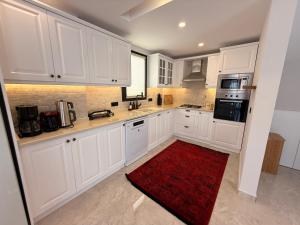As Villas Villa Atlas private pool 4 badroom oludeniz