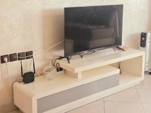 Sunny Cosy apartment near TGV station & Corniche