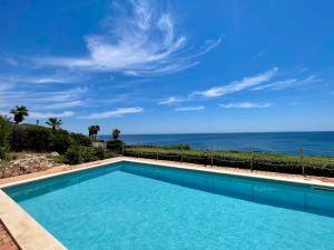 Villa Luce Exclusive Seafront Villa