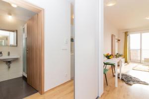 Elisabeth apartment near City Center with Private Parking