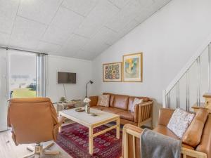Apartment Eilika - 100m from the sea by Interhome