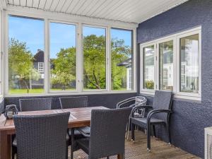 Holiday Home Elodie - 10m from the sea by Interhome
