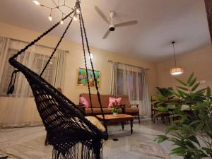WalkUp Entire 2BHK Apartment