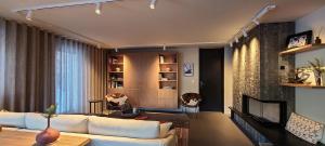 Modern Alpine Retreat Garden and Panoramic Views