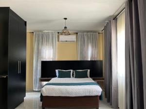 Sedudu Turn Cottages