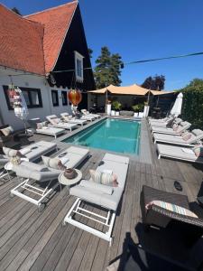 The Cotton Suites B&B