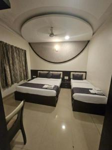 Luxury Hotel Addoree Palace - Near Mumbai Airport