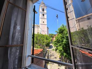 Borgo di Rollo con vista Panoramica