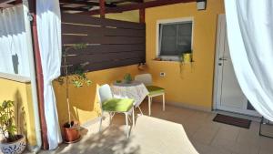 Cozy & Perfect for Two Apartment Margherita by Villas Guide