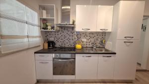 Cozy & Perfect for Two Apartment Margherita by Villas Guide