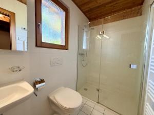 Eanta SUNNY & MOUNTAIN chalet 10 pers by Alpvision Résidences
