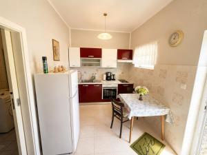 Apartment Stela
