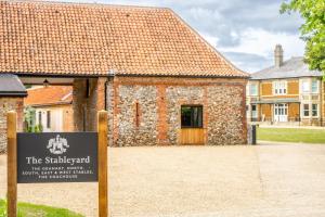 South Stables - Fring Estate
