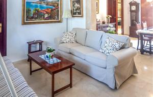 4 Bedroom Gorgeous Home In Can Picafort