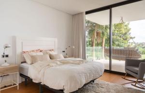 Luxurious 7-Bedroom Holiday House in Llucmajor, Mallorca