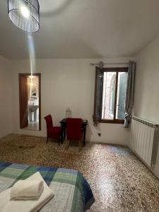 Golden Venezia Guest Rooms