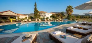 Annamaria Studios & Apartments