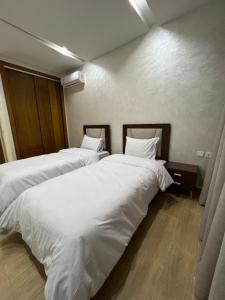 Elegant 2-Bedroom Apartment Near Kénitra TGV Station, Free Parking