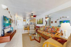 Flip Flops & Sand Beach house