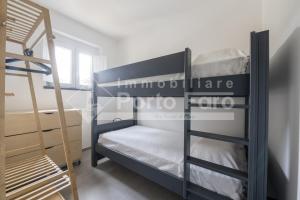 5 Centro - Trilocale con terrazza vista mare Porto Faro