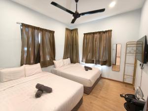 Melaka Hideaway Villa 24-48pax like Apartment-Style, Arcade Games, KTV, BBQ next to JONKER WALK