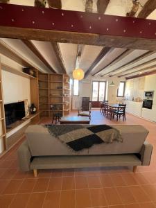 NJ Turia Park Gardens apartment by Invalencia