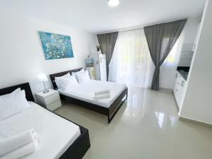 Tropicana Suites Studios Sol Caribe Hotel - Beach Club, Spa, Restaurants - playa Los Corales