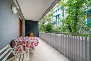 GuestHost - Cozy Apartment with Terrace in Grado