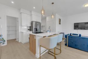 Brand New Home Entire home in Rosenthal Edmonton