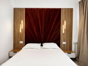 NeoPlace 2 - Meraki Pool & Spa Resort