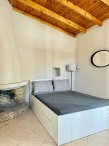 Peaceful house in Agia Marina