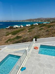Dia suites collection
