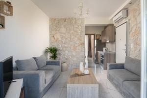 ABBRACCIO - Contemporary Seaside