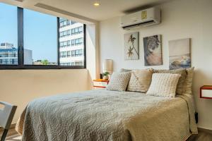 Cozy & Unique Apartment in Las Playas
