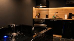Éclipse - Loft Romantique - Jacuzzi - Cinéma Privé