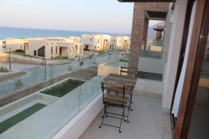 Wateera Jebel Sifah-Beachfront & Golf View