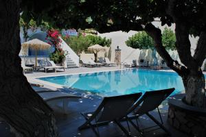 Artemis Hotel