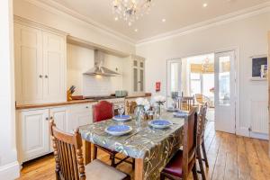 4 Bed in Harwich oc-s30791