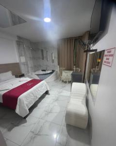 hotel dominicos & parkas