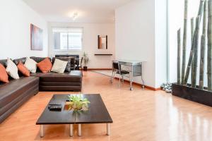 Upscale Polanco, 24 7 Security, Walk to Shopping!