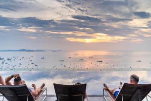 Pattaya MUXA 市中心海景公寓 无边泳池近海滩