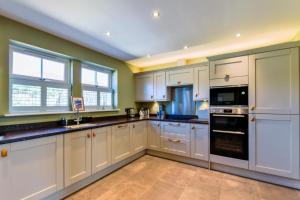 4 Brindles Manse