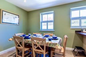 4 Brindles Manse