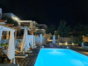 Malvazios Villas with sea and pool view