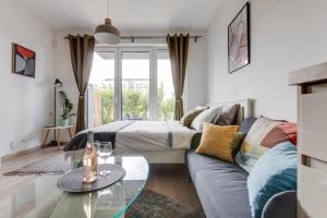 Brand New Apartment with Patio - Near Metro & Shopping Mall