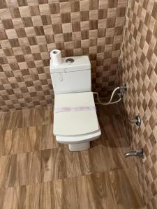 Hotel CHINTPURNI JMC