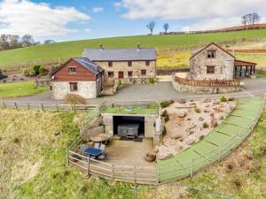 Beacons View Farm Cottages