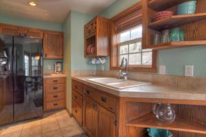 Roseview Loft in Creede CO